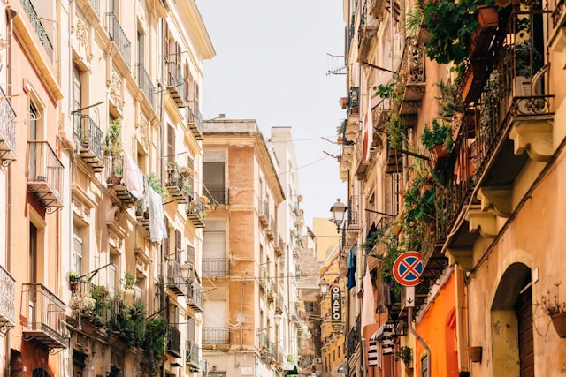 https://www.sixt.cz/User_Files/contenttemplateeditor/6828abf09c0f2sixt-sardinie.webp