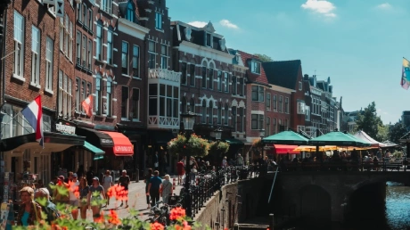 https://www.sixt.cz/User_Files/contenttemplateeditor/682e01a15bf2dUtrecht.webp