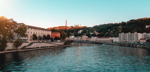 https://www.sixt.cz/User_Files/contenttemplateeditor/682e06f494efeLyon.webp