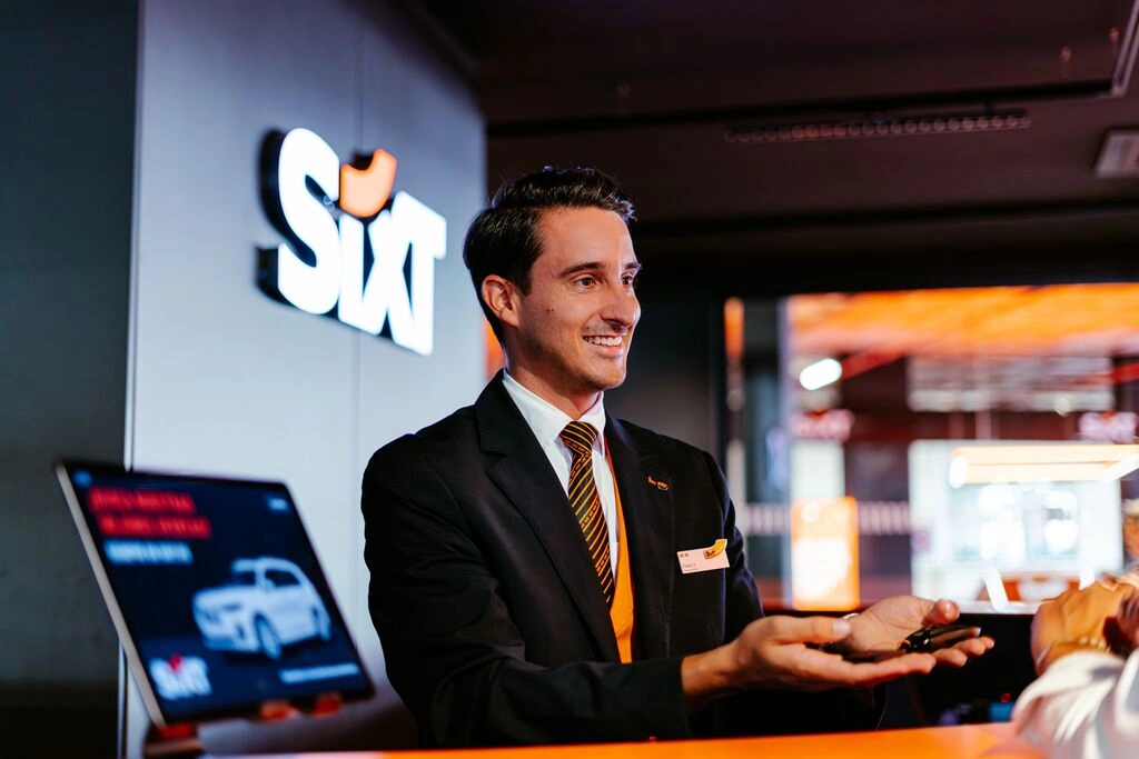 https://www.sixt.cz/User_Files/contenttemplateeditor/6a0db44898279Medium-2025-07PalmaParking24.webp