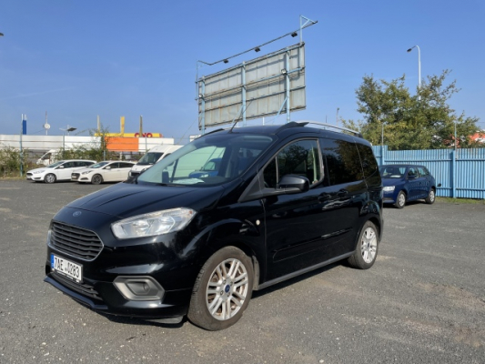 Ford Tourneo 1.5 TDCi Titanium