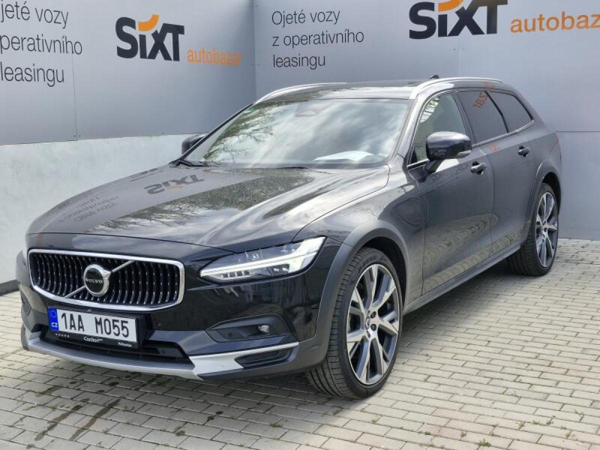 Volvo V90 